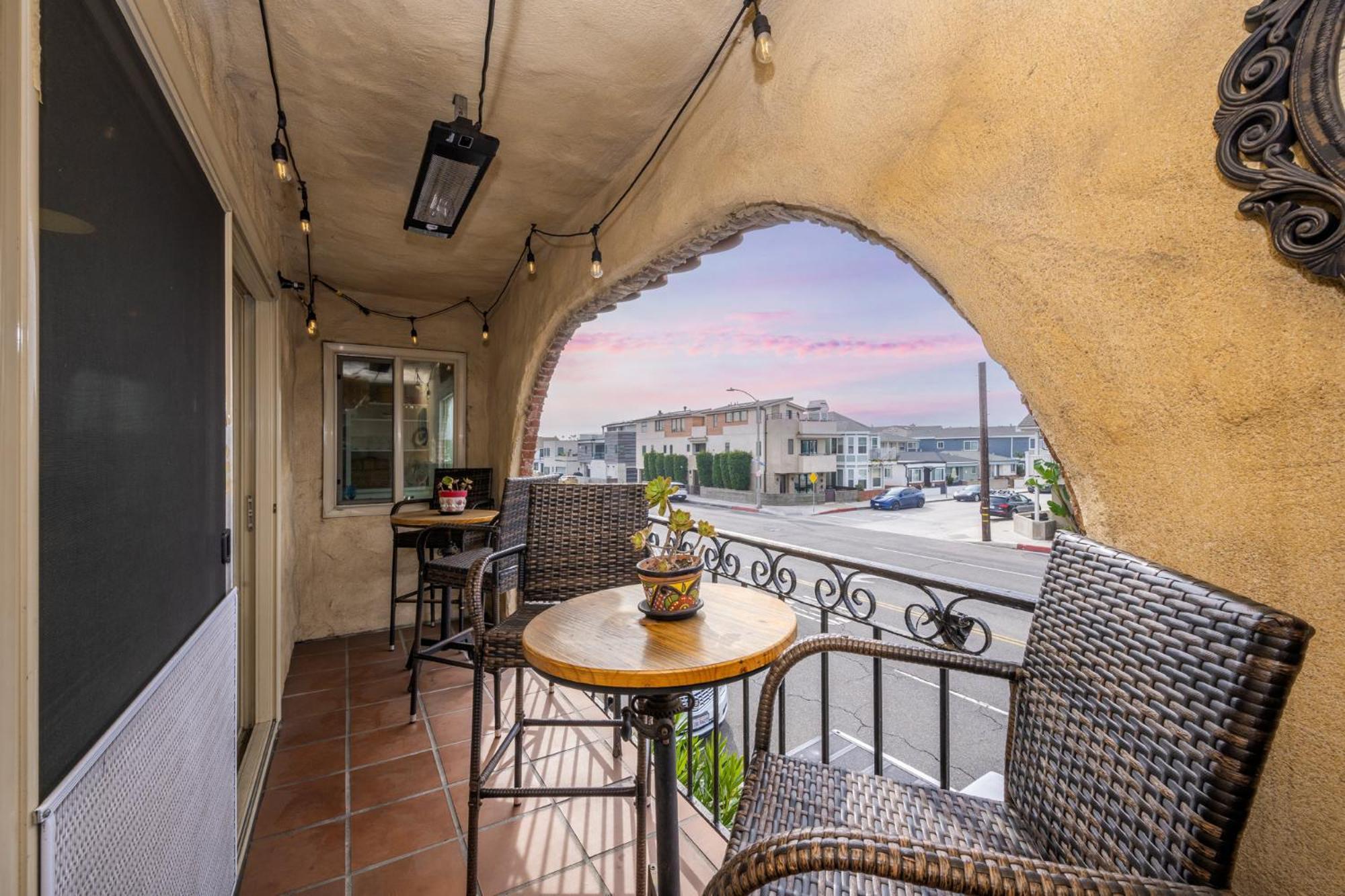 Spanish Castle By The Sea In Newport Beach Exterior foto